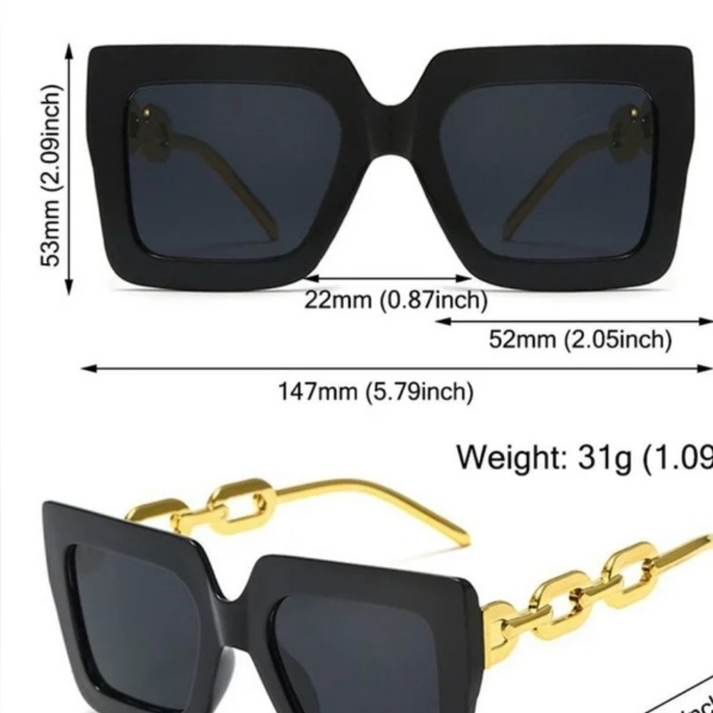 VINTAGE BLACK SUNGLASSES